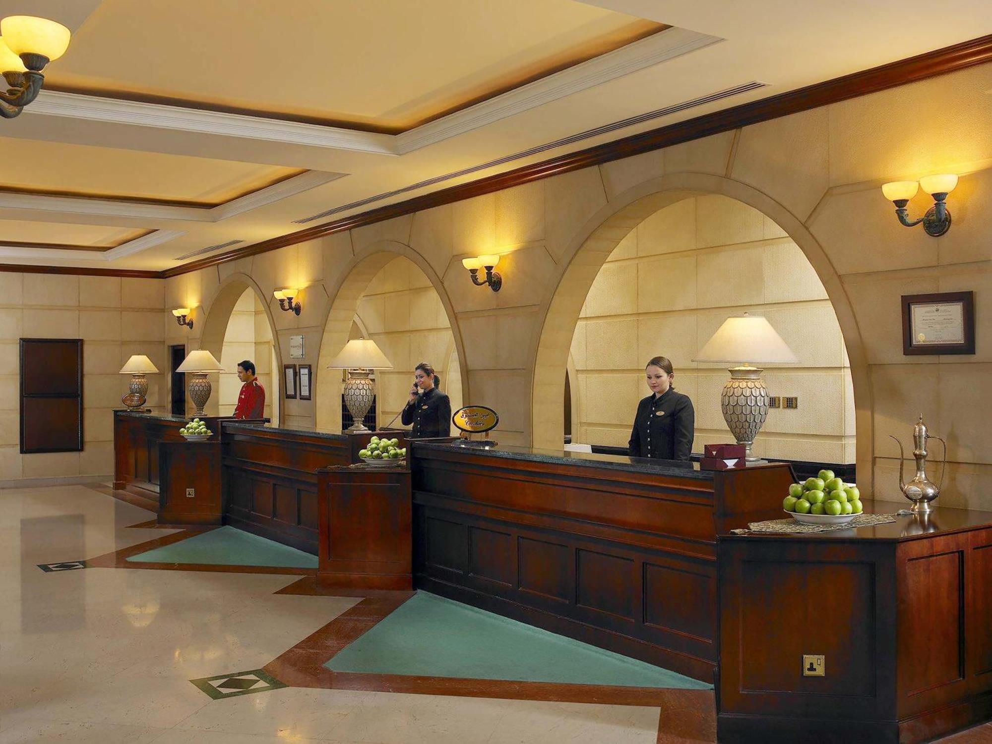 فندق Knight Castle - Formerly Known As Carlton Palace 5*